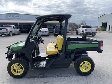 Main image John Deere XUV 835M